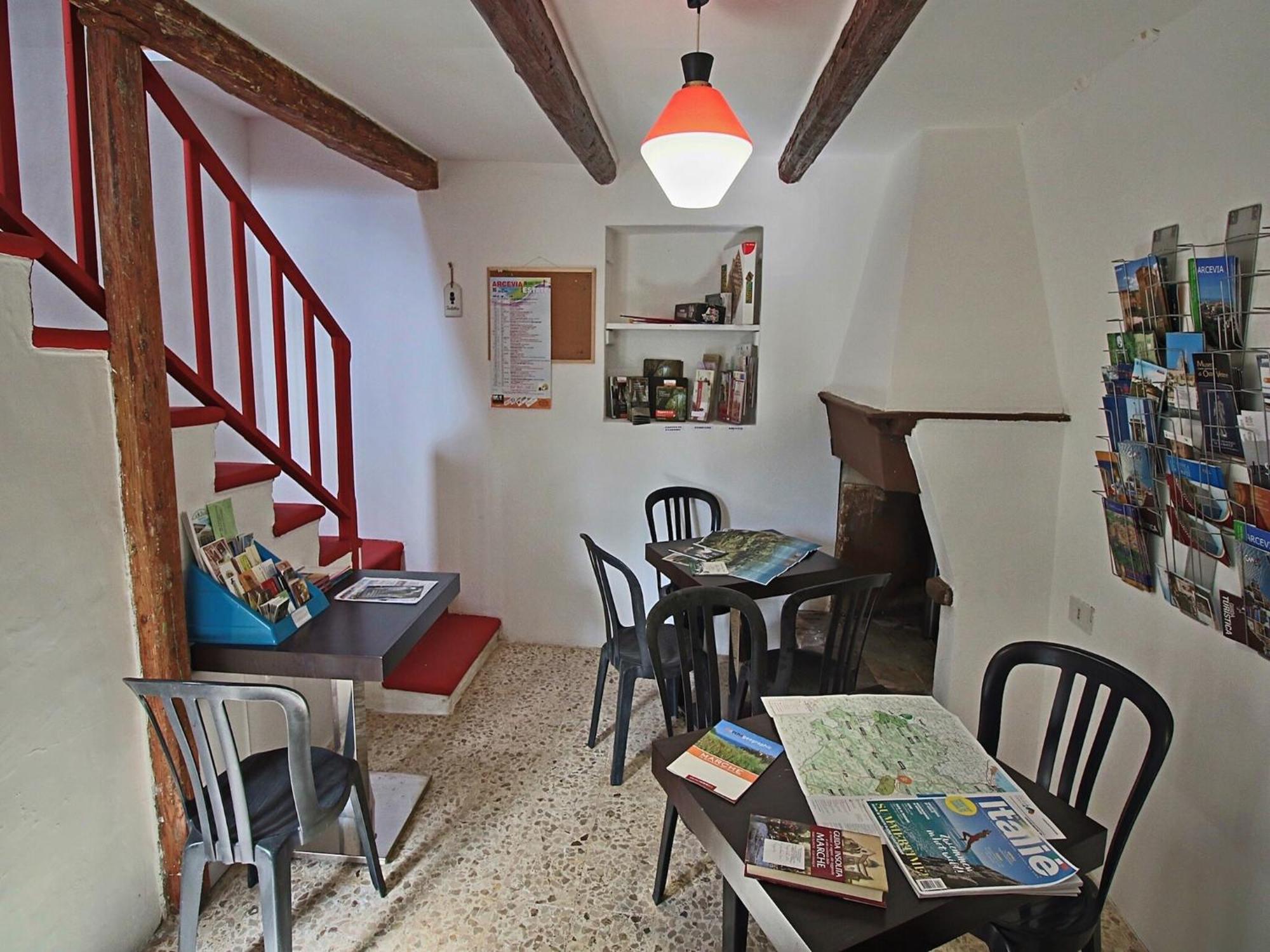 Nice Flat In Arcevia With Swimming Pool Esterno foto