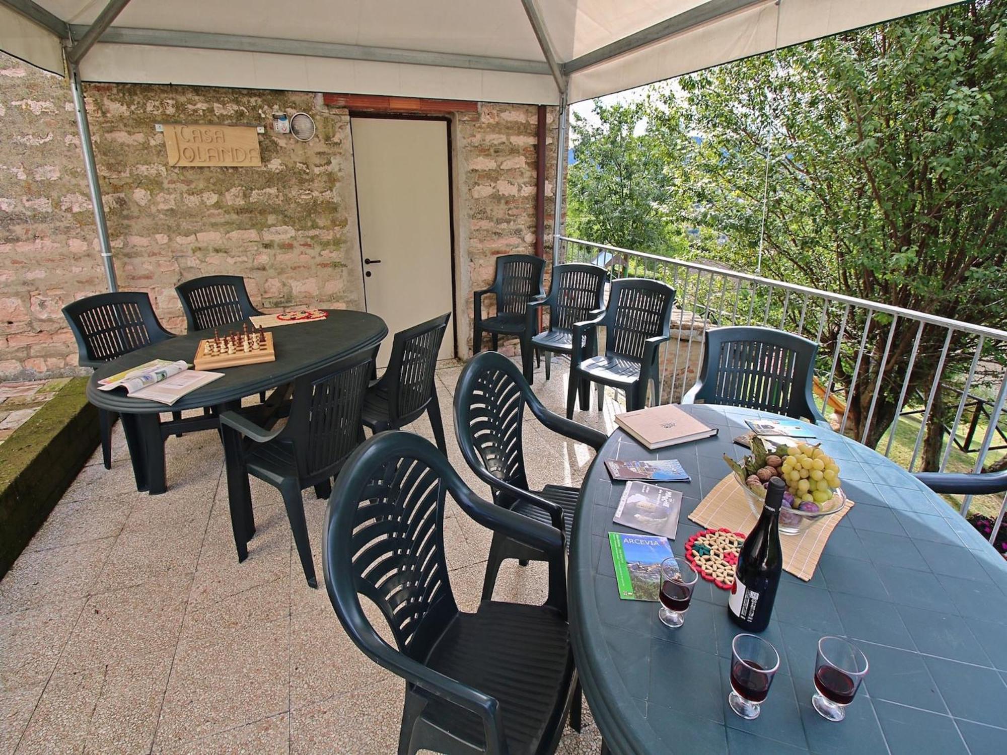 Nice Flat In Arcevia With Swimming Pool Esterno foto