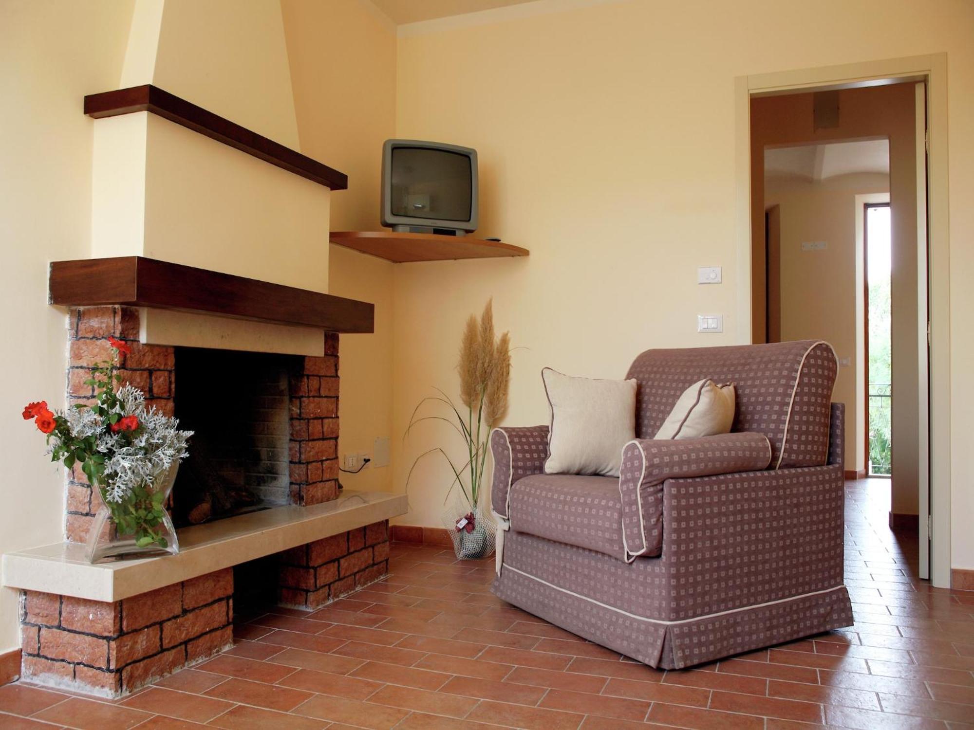 Nice Flat In Arcevia With Swimming Pool Esterno foto