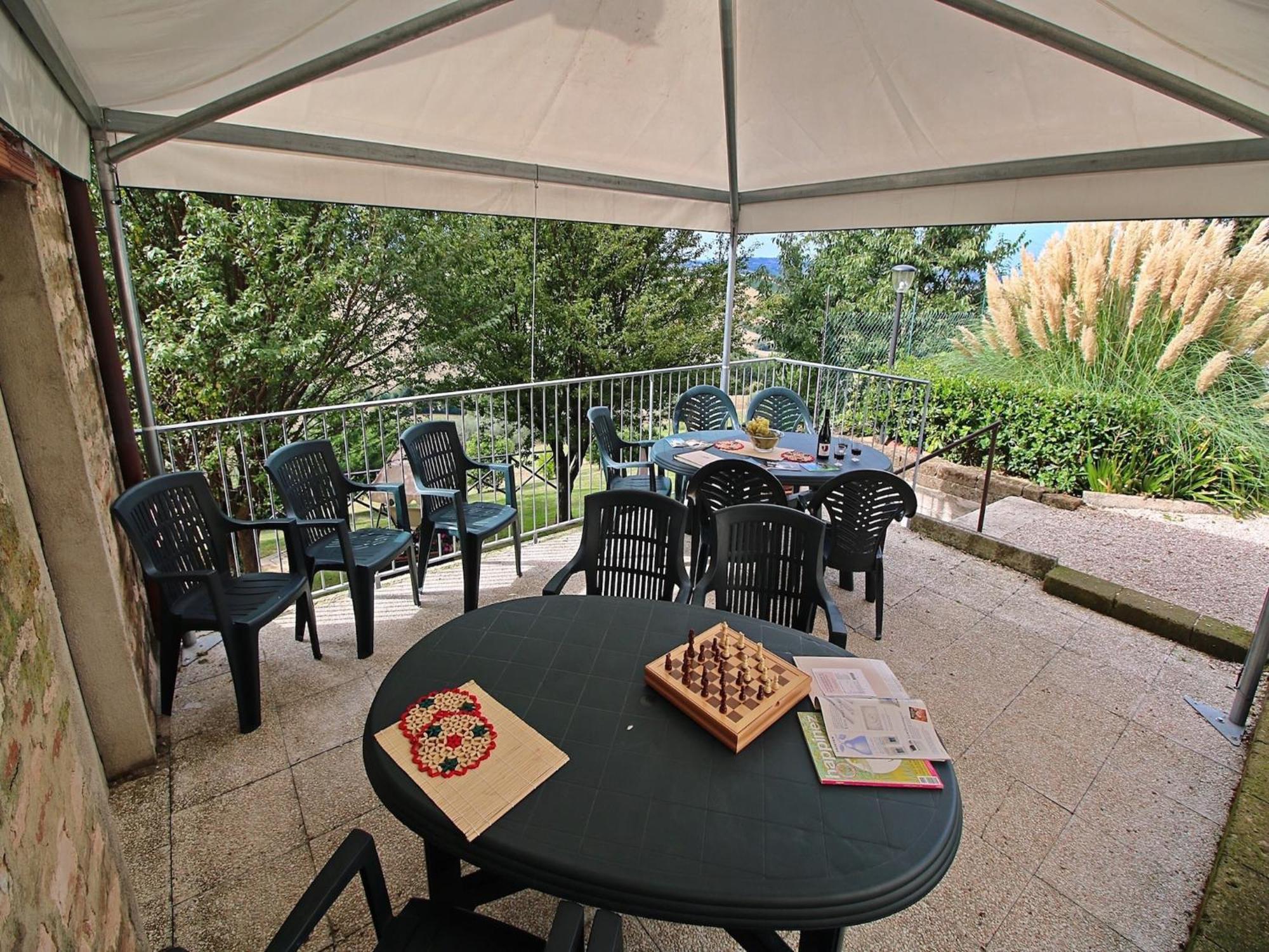 Nice Flat In Arcevia With Swimming Pool Esterno foto