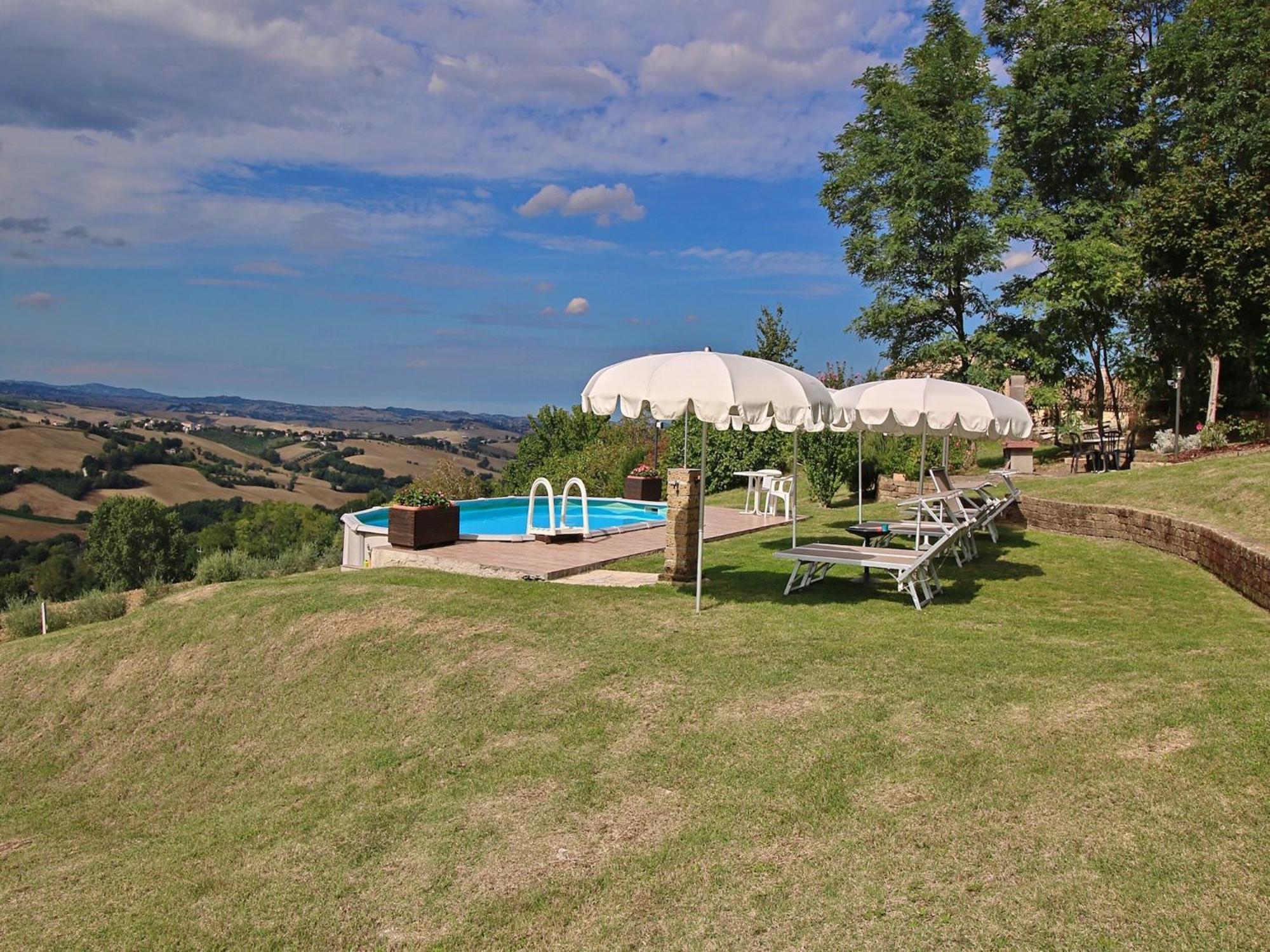 Nice Flat In Arcevia With Swimming Pool Esterno foto